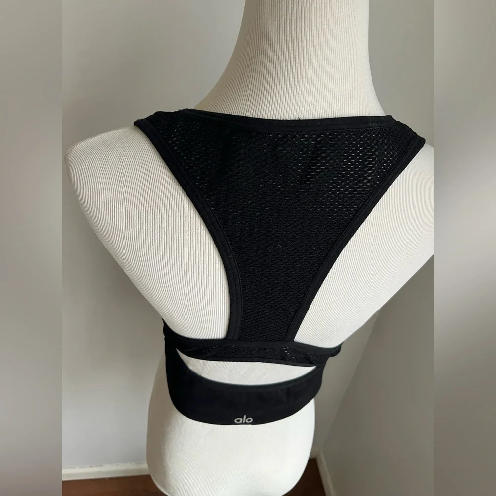 Alo Yoga Racerback Power Crop - Picture 6 of 11